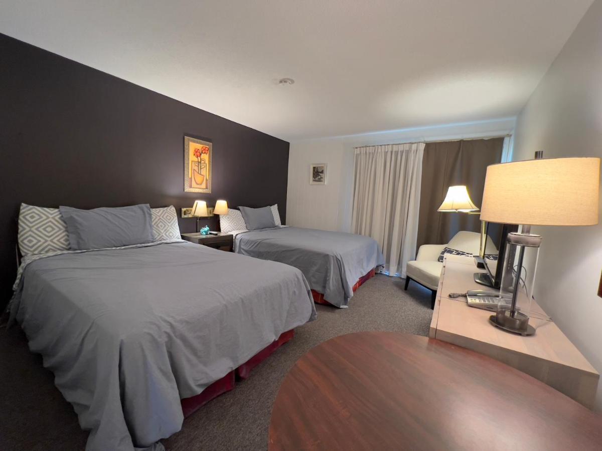 Monashee Motel Sicamous Exterior foto